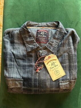 LA MB Denim wear thin denim 100% cotton button up shirt fitted XXL.